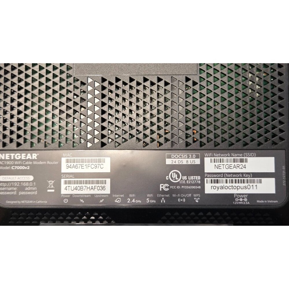 NETGEAR Nighthawk AC1900 DOCSIS 3.0 Cable Modem Router (C7000-1AZNAS) - Picture 3 of 9